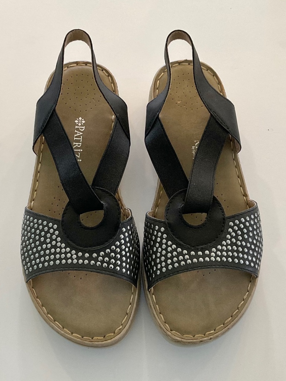SPRING STEP Studded Sandal in Black Size 9 LIKE NEW